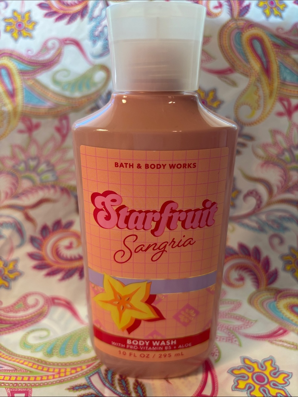 Bath & Body Works Starfruit Sangria Body Wash — Pink and Yellow